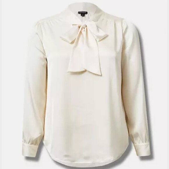 Torrid - Studio Bubble Satin Bow Tie Blouse in Pristine Cream / White​​​​ - Picture 12 of 12
